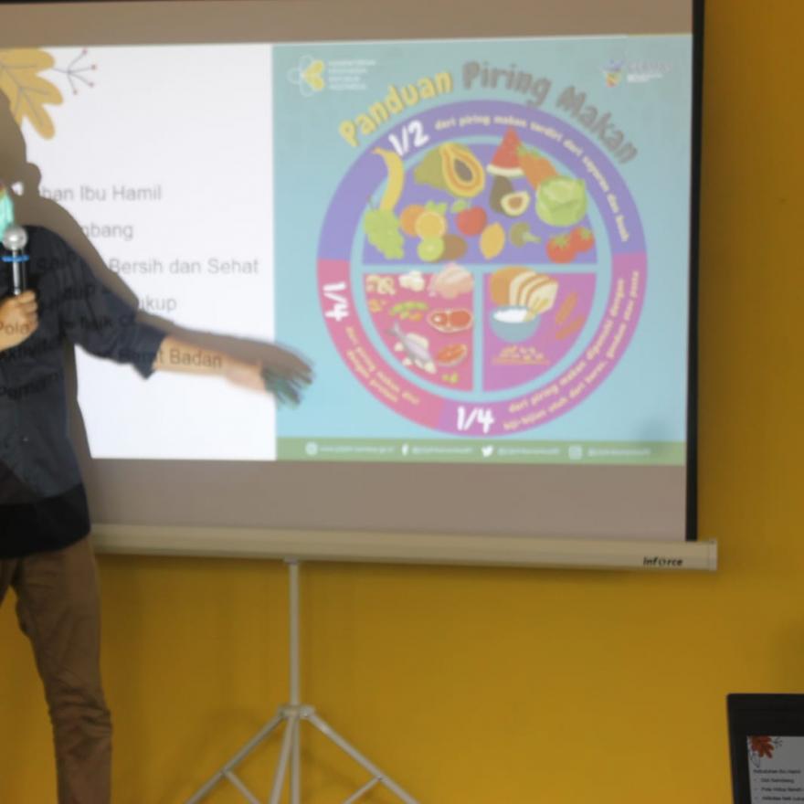 CEGAH STUNTING DALAM UPAYA MEMPERSIAPKAN GENERASI YANG SEHAT DAN KUAT